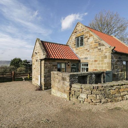 The Piggery Villa Whitby Exterior photo