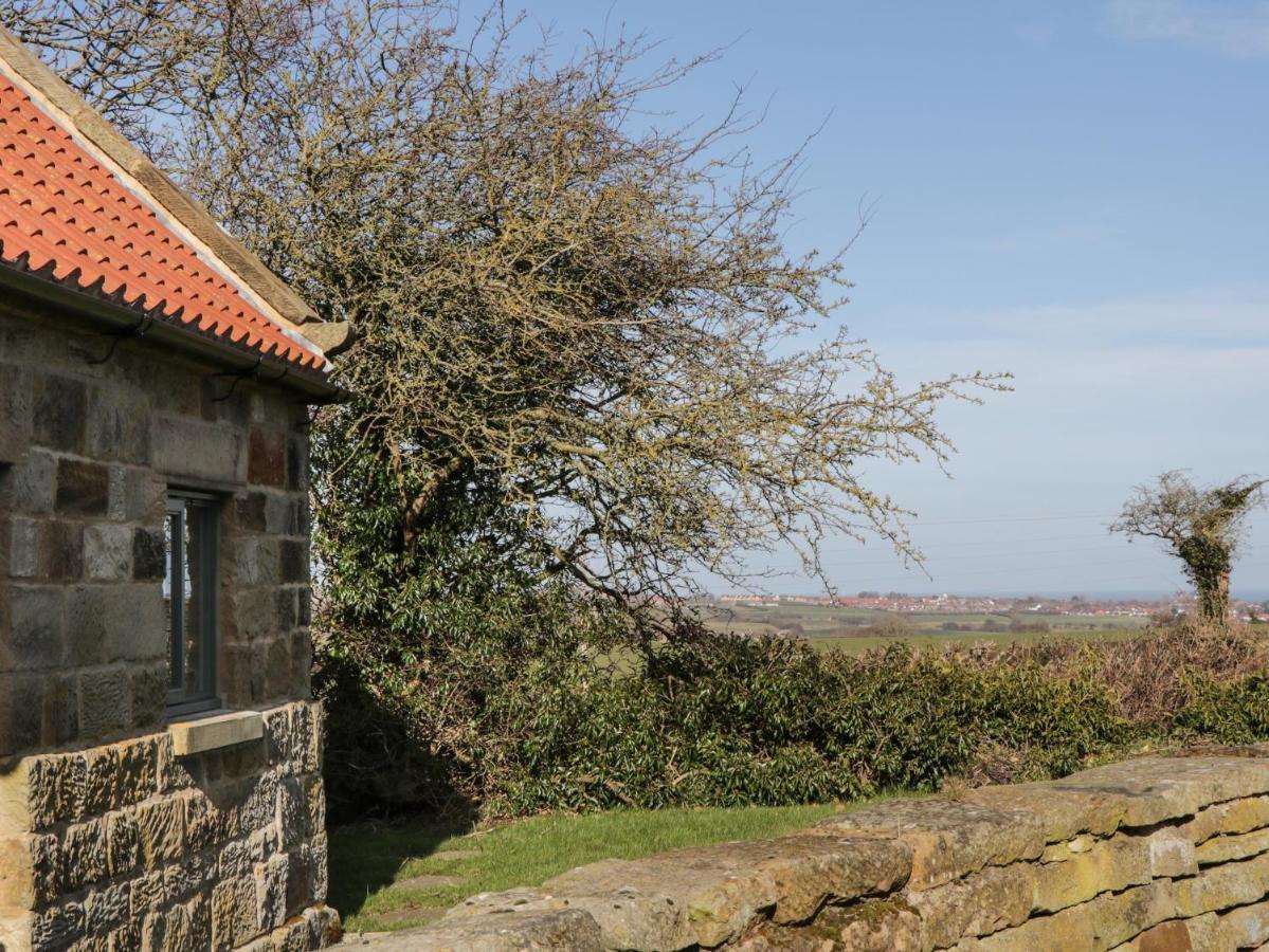 The Piggery Villa Whitby Exterior photo